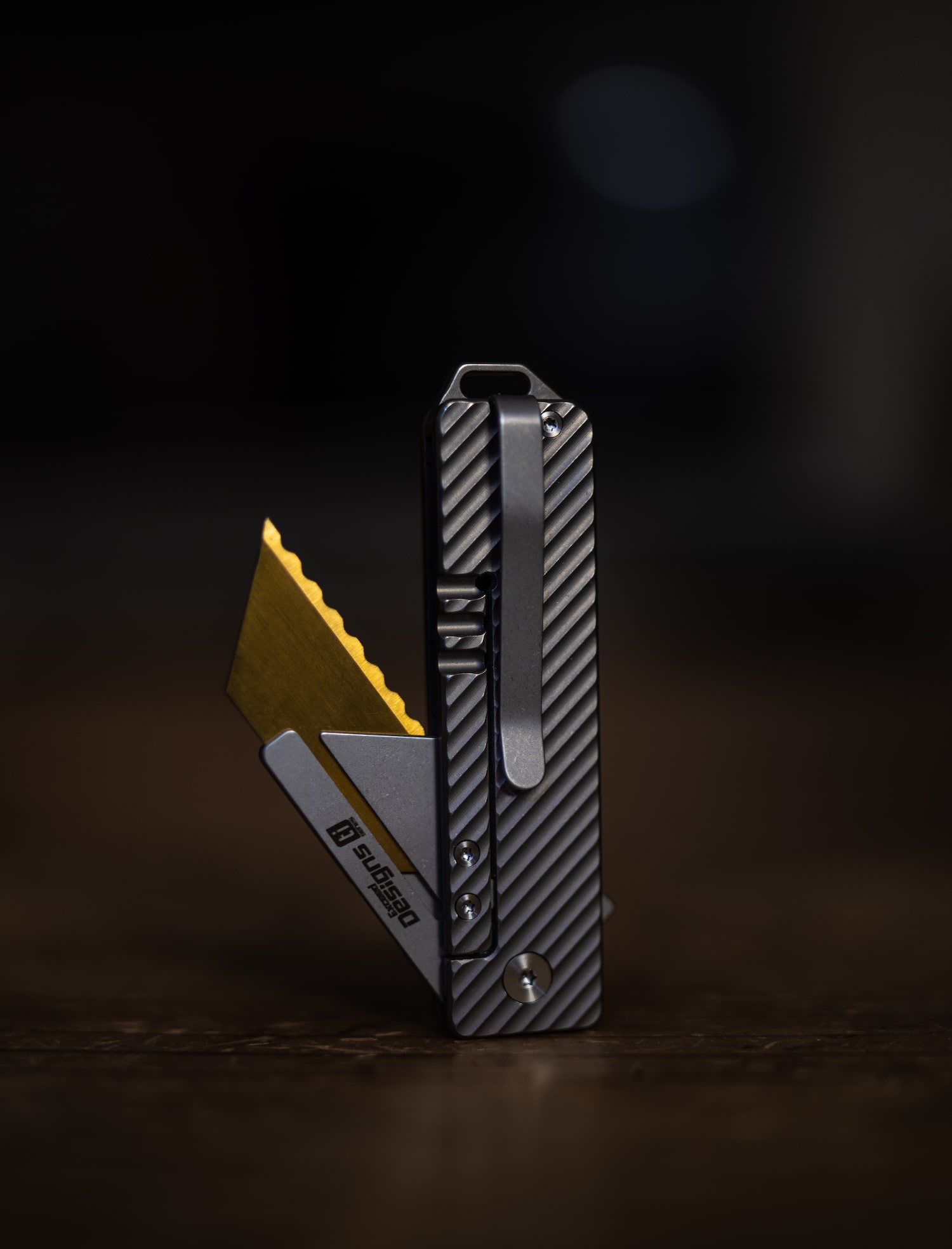 12-Point GOLD SERRATED Razor Blades (Premium TITANIUM Coated SK5 Utility Knife Blades) 5-Pack or 10-Pack - Image 3