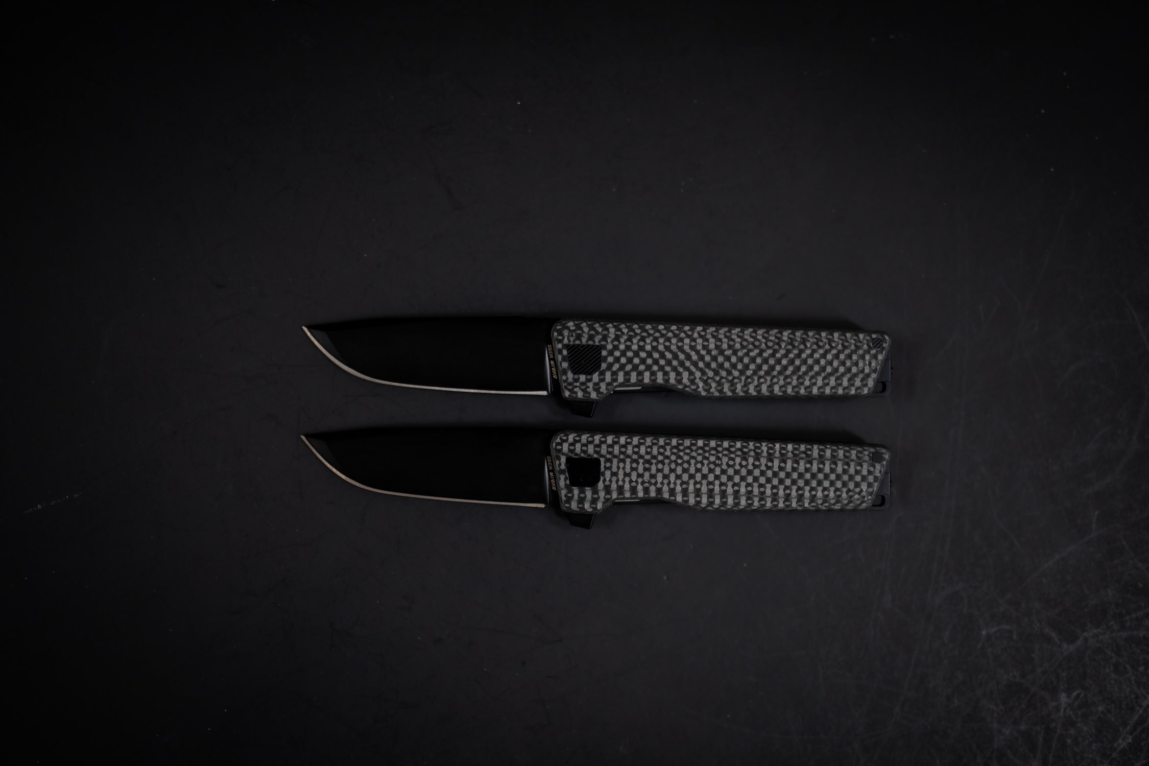 (SOLD OUT) CARBON FIBER DROP — AVAIR M390 Framelock Folding Knife (Jet-Black PVD 6AL-4V Titanium) - Image 6
