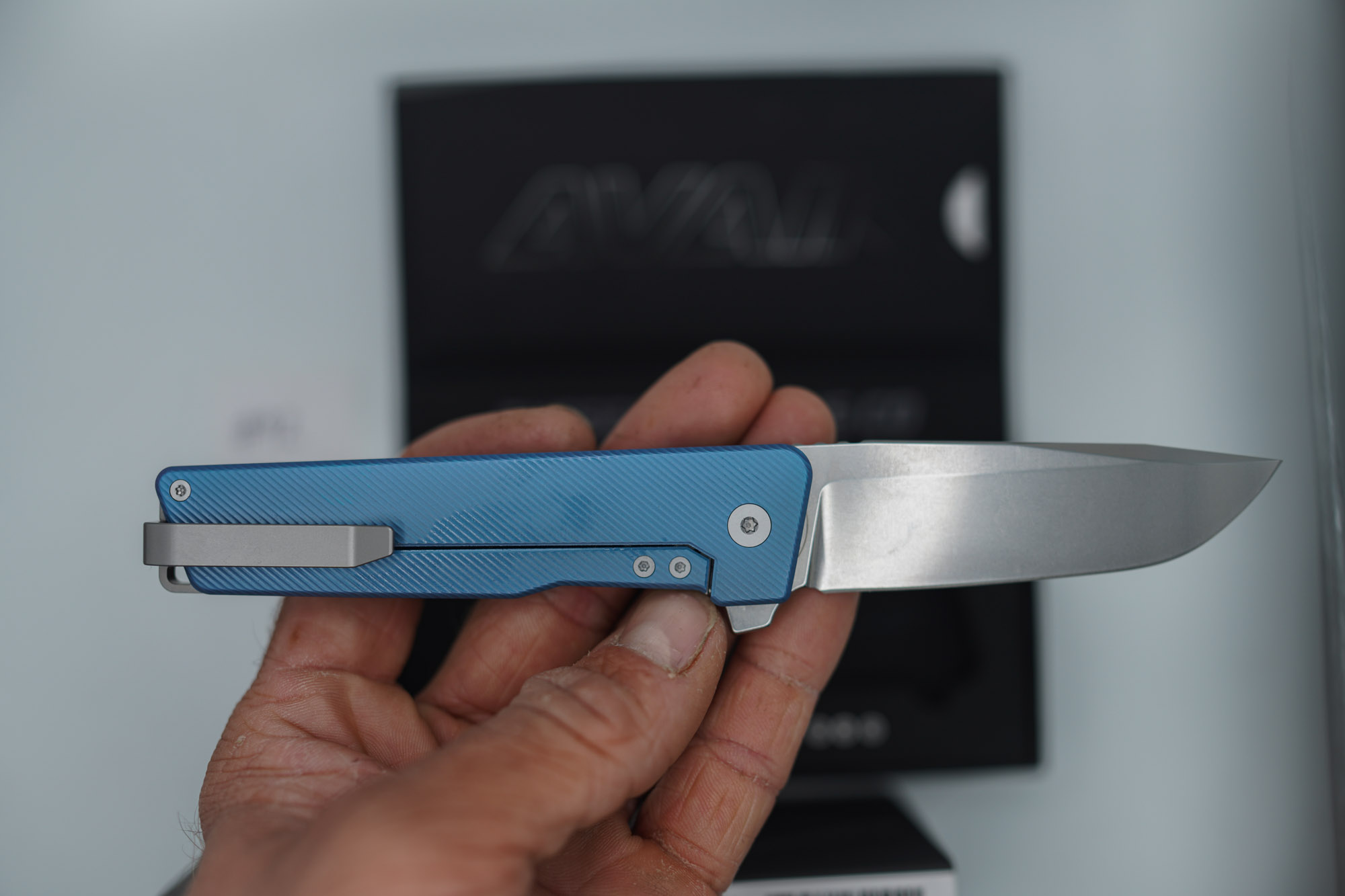 BUILD #92 — Condition 10/10 — AVAIR M390 Micro-Slash - Rare CUSTOM Aqua-Blue Titanium ANO W/Rare First-Run M390 Full Ground Drop Point Blade S/N #1490 - Image 4