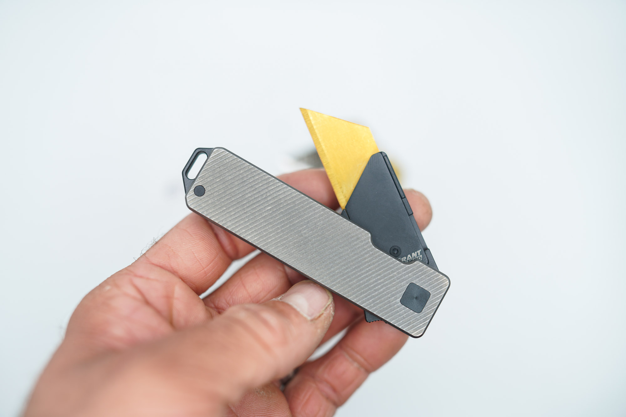 BUILD #152 — Condition 10/10 — TiRant RAZOR V3 Stonewashed Titanium + Jet-Black PVD + USA-Milled 'Micro-Slash' RH Handle + 38MM Mini Clip + 3X Custom Laser Engraved Razor Blades From The ToolRoom - Image 6