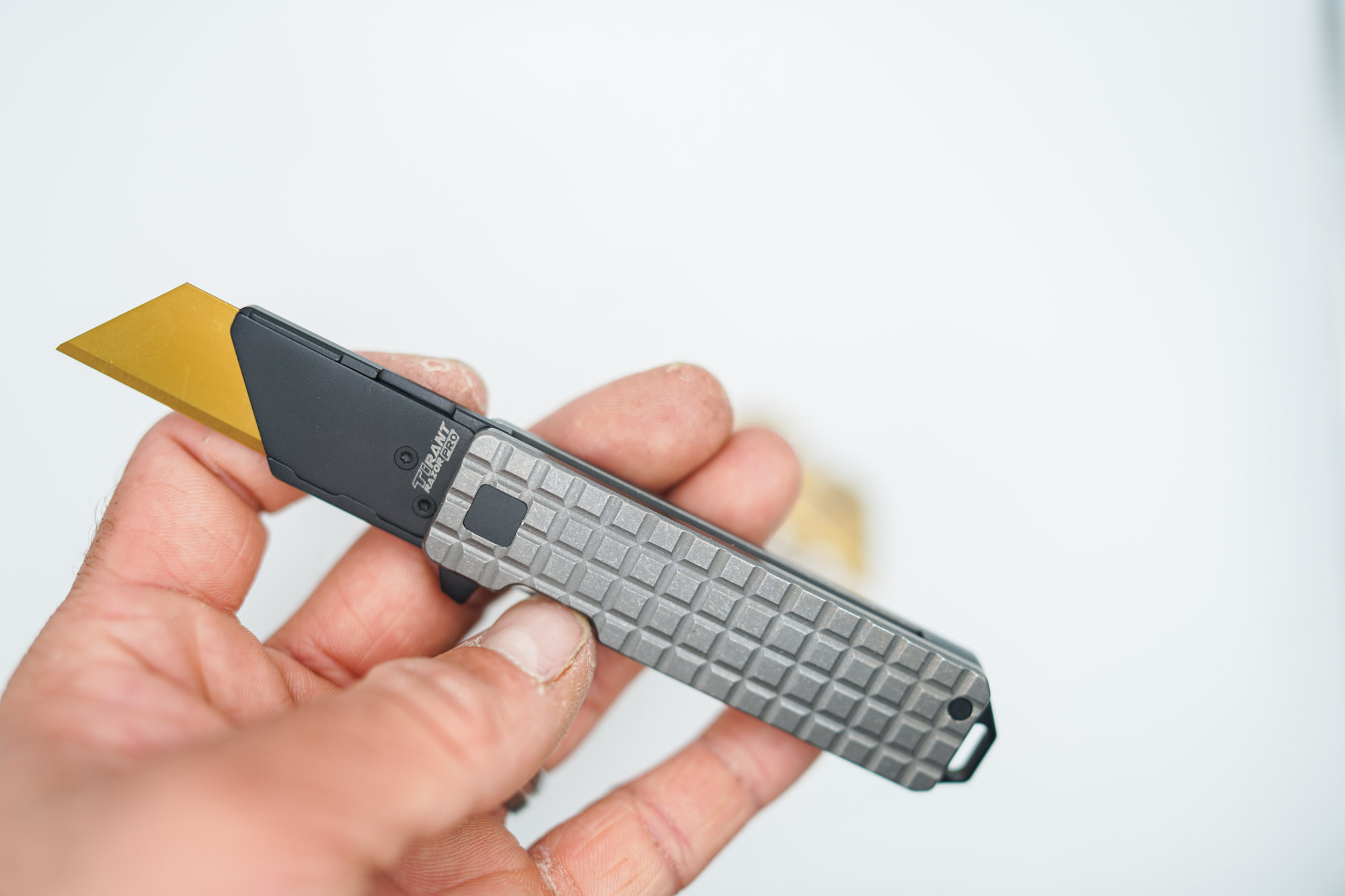BUILD #166 — Condition 10/10 — TiRant RAZOR V3 Stonewashed Titanium + Jet-Black PVD + USA-Milled RARE FRAG RH Handle + 38MM Mini Clip + 3X Custom Laser Engraved Razor Blades From The ToolRoom - Image 3
